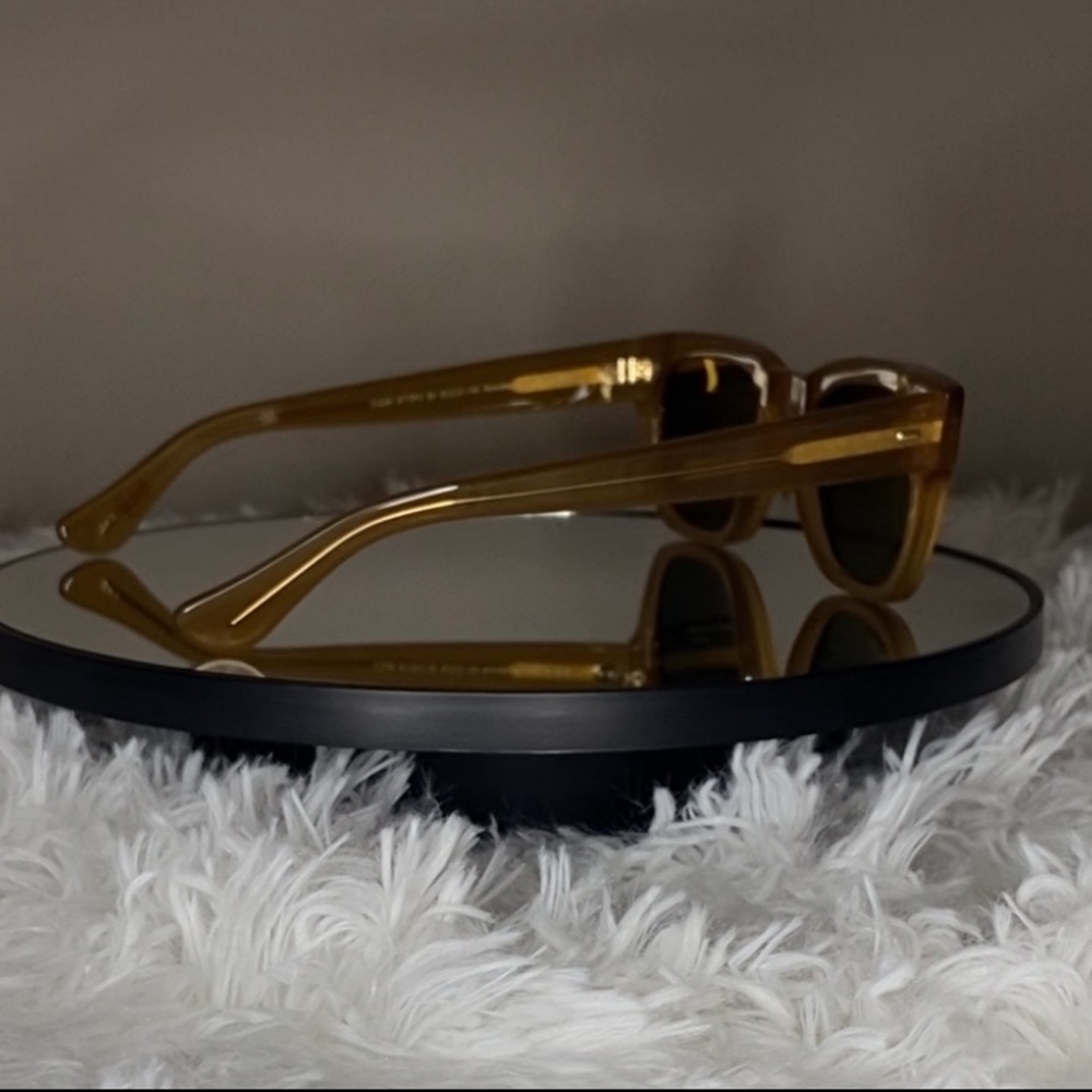 Cutler And Gross Sunglasses/ Model #:
0772V2/ Tan Tinted Frames - Picture 4 of 6
